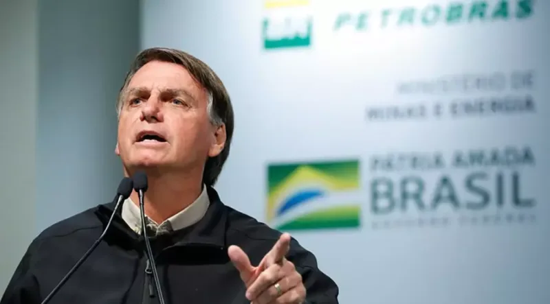 bolsonaro 1 800x443 - Petrobras: Losses Under Lula's Rule